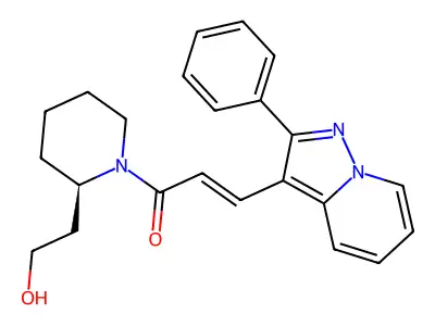 (2R)-1-[3-(2-phenylpyrazolo[1,5-a]pyridin-3-yl)acryloyl]-2-(2-hydroxyethyl)piperidine structure