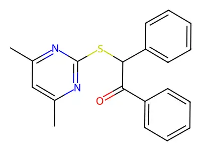 2-[(4,6-Dimethylpyrimidin-2-yl)sulfanyl]-1,2-diphenylethanone structure