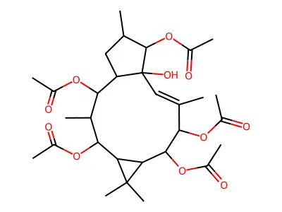 1a,2,3,4,4a,5,6,7,7a,10,11,11a-Dodecahydro-1,1,3,6,9-pentamethyl-1H-cyclopenta[a]cyclopropa[f]cycloundecene-2,4,7,7a,10,11-hexol 2,4,7,10,11-pentaacetate structure