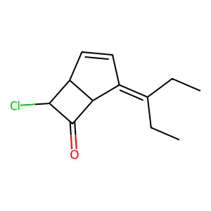 Bicyclo(3.2.0)hept-2-en-6-one, 7-chloro-4-(1-ethylpropylidene)-, (1alpha,5alpha,7beta)- structure
